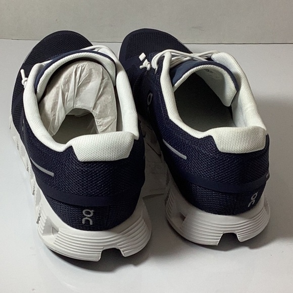 On Running  
Men's Cloud 5 Midnight/White - Picture 7 of 14